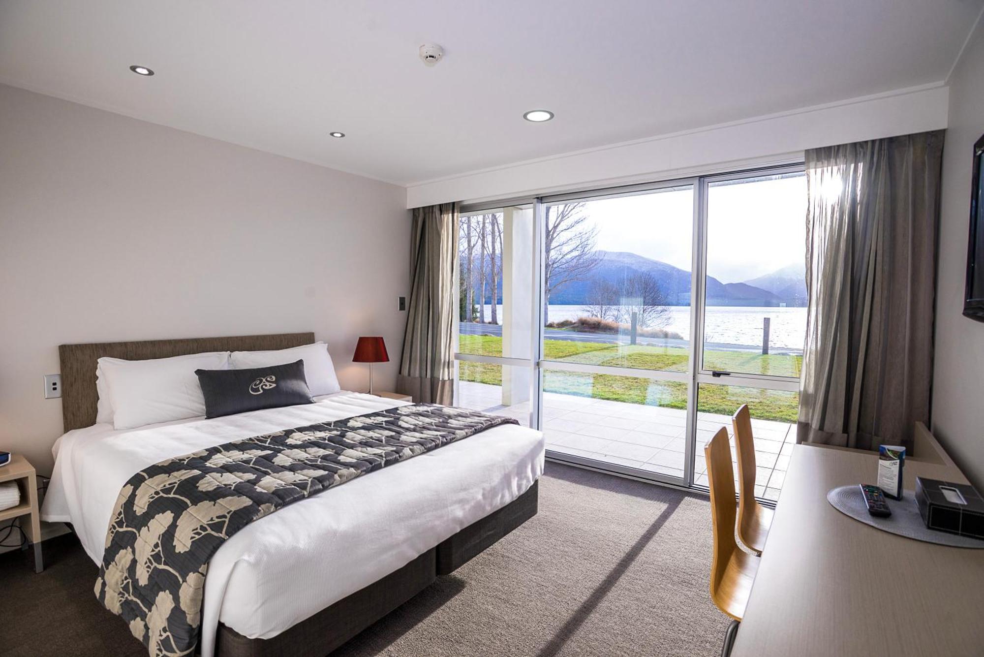 Marakura Deluxe Motel Te Anau Exterior foto