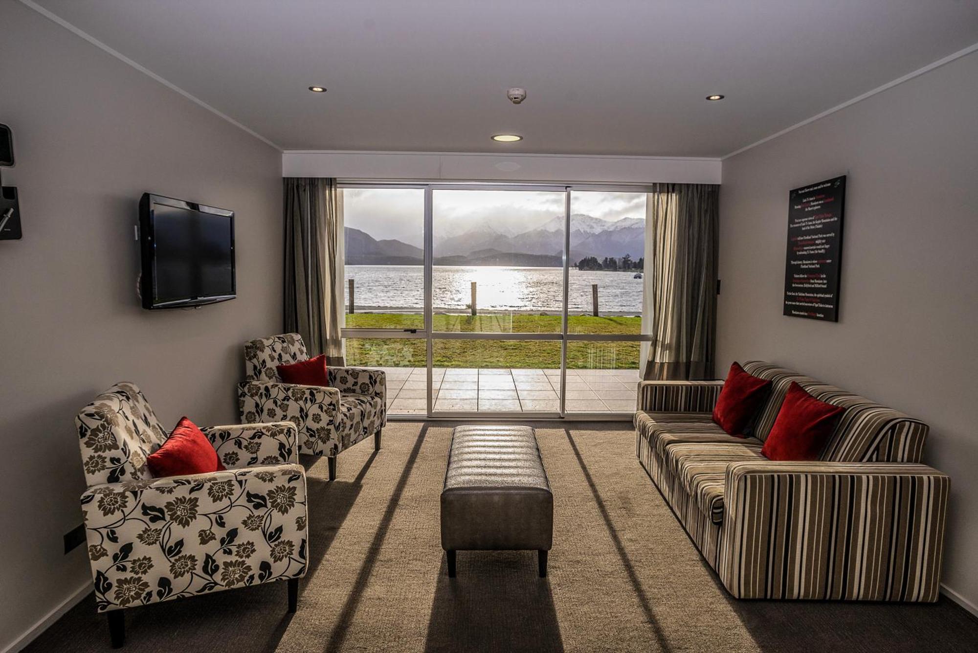 Marakura Deluxe Motel Te Anau Exterior foto