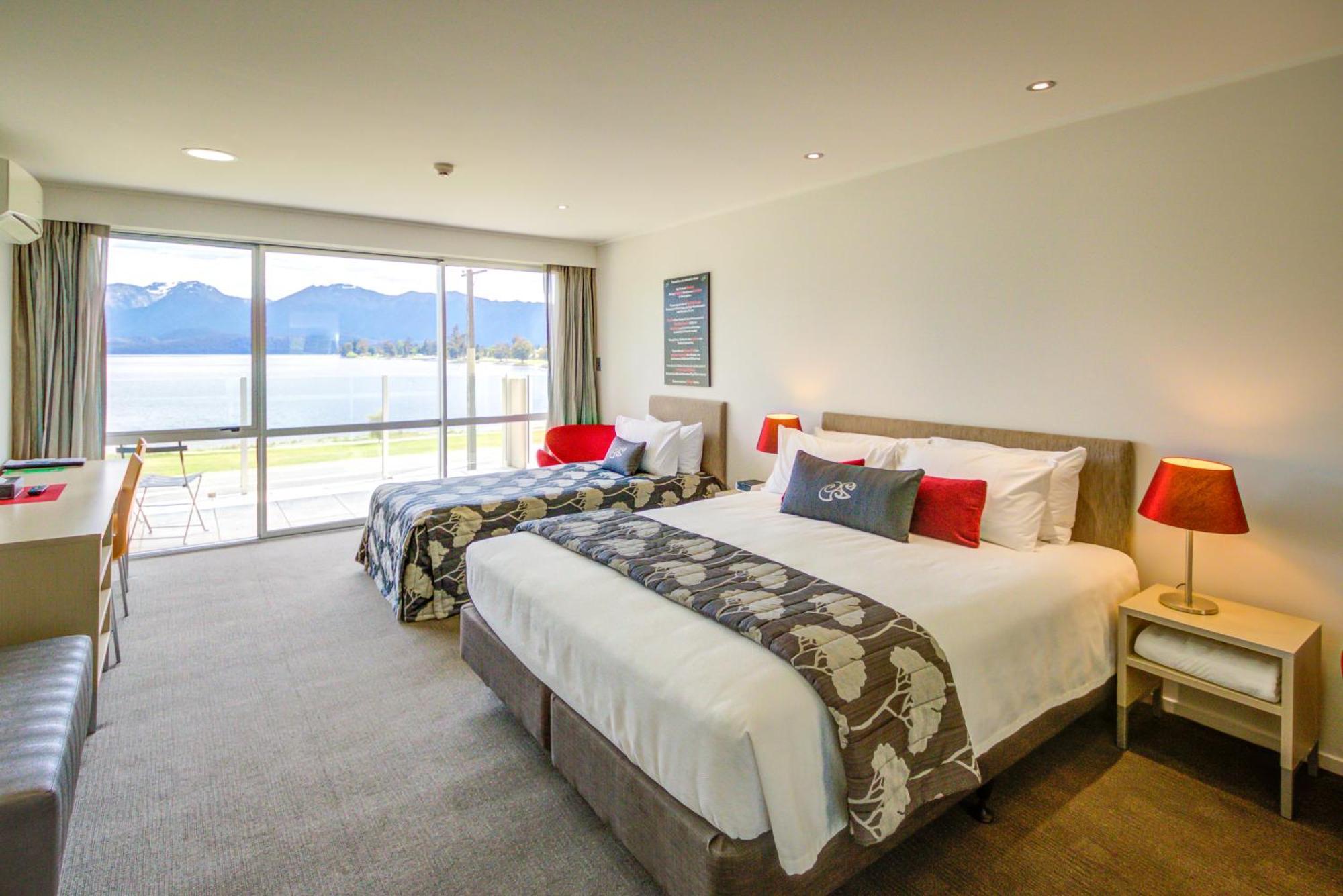 Marakura Deluxe Motel Te Anau Exterior foto