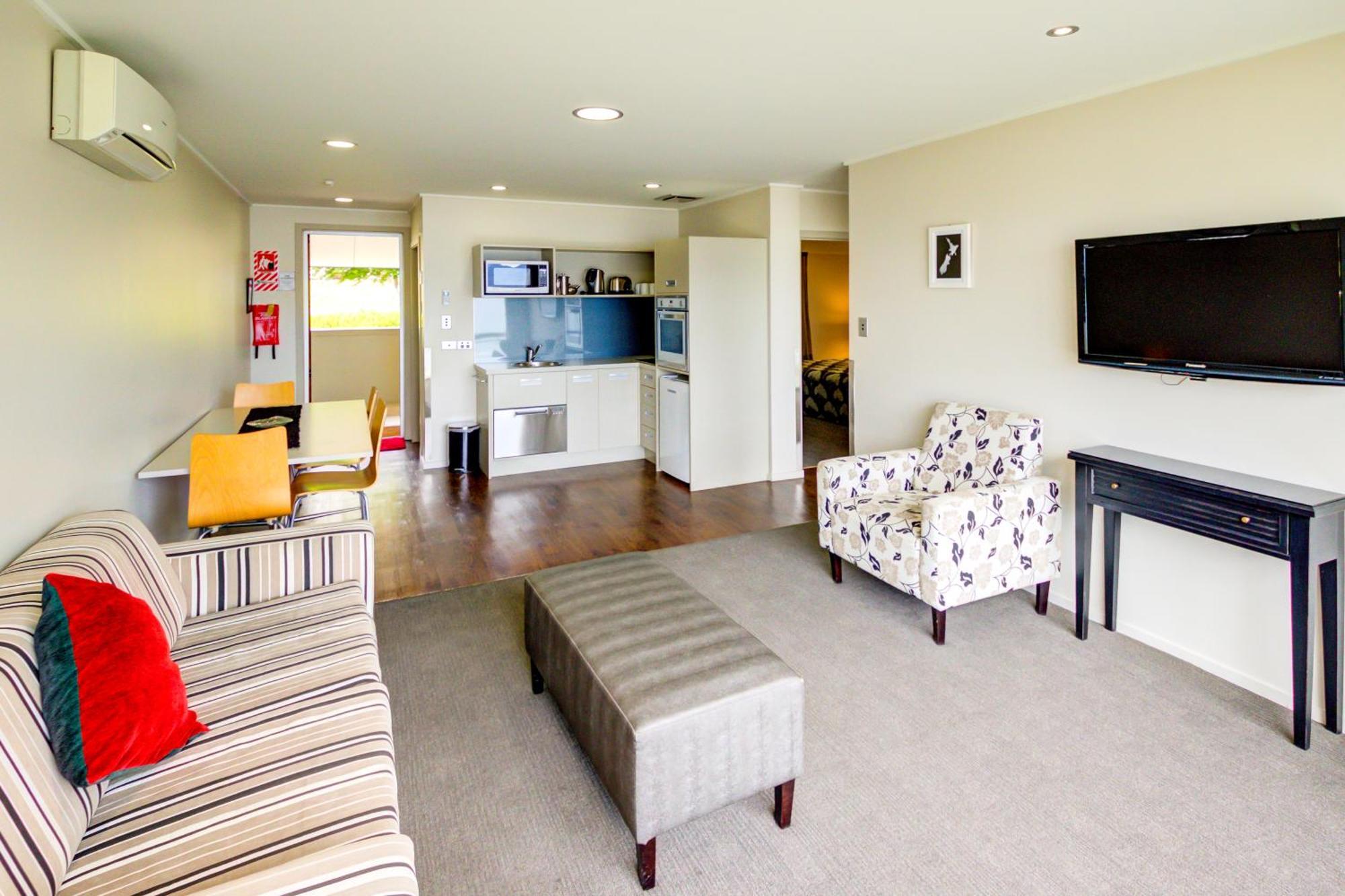 Marakura Deluxe Motel Te Anau Exterior foto