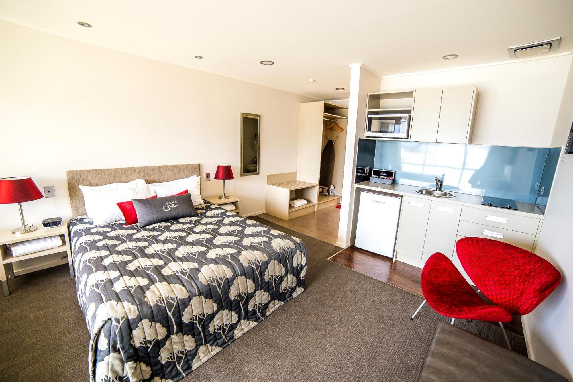 Marakura Deluxe Motel Te Anau Exterior foto