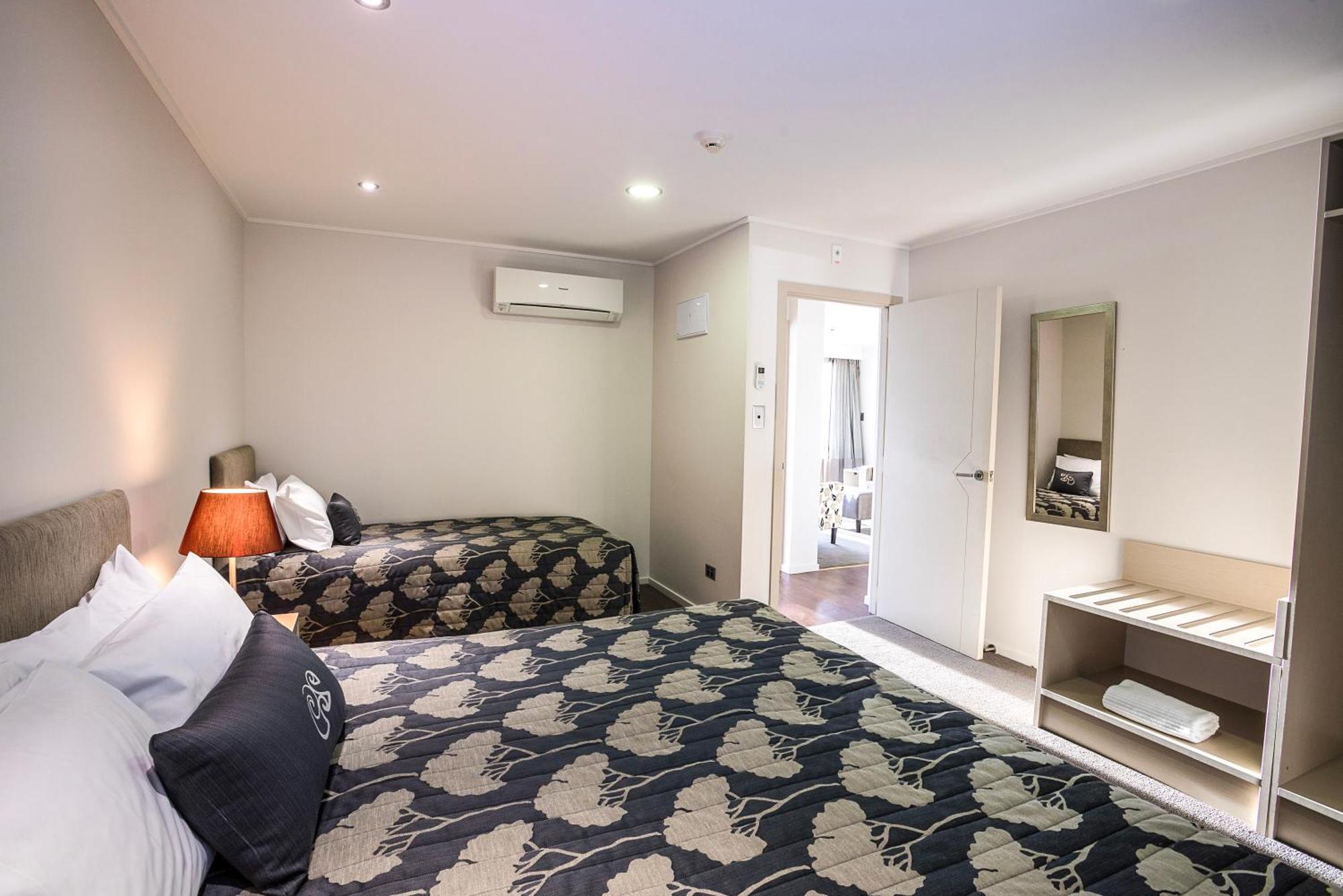 Marakura Deluxe Motel Te Anau Exterior foto