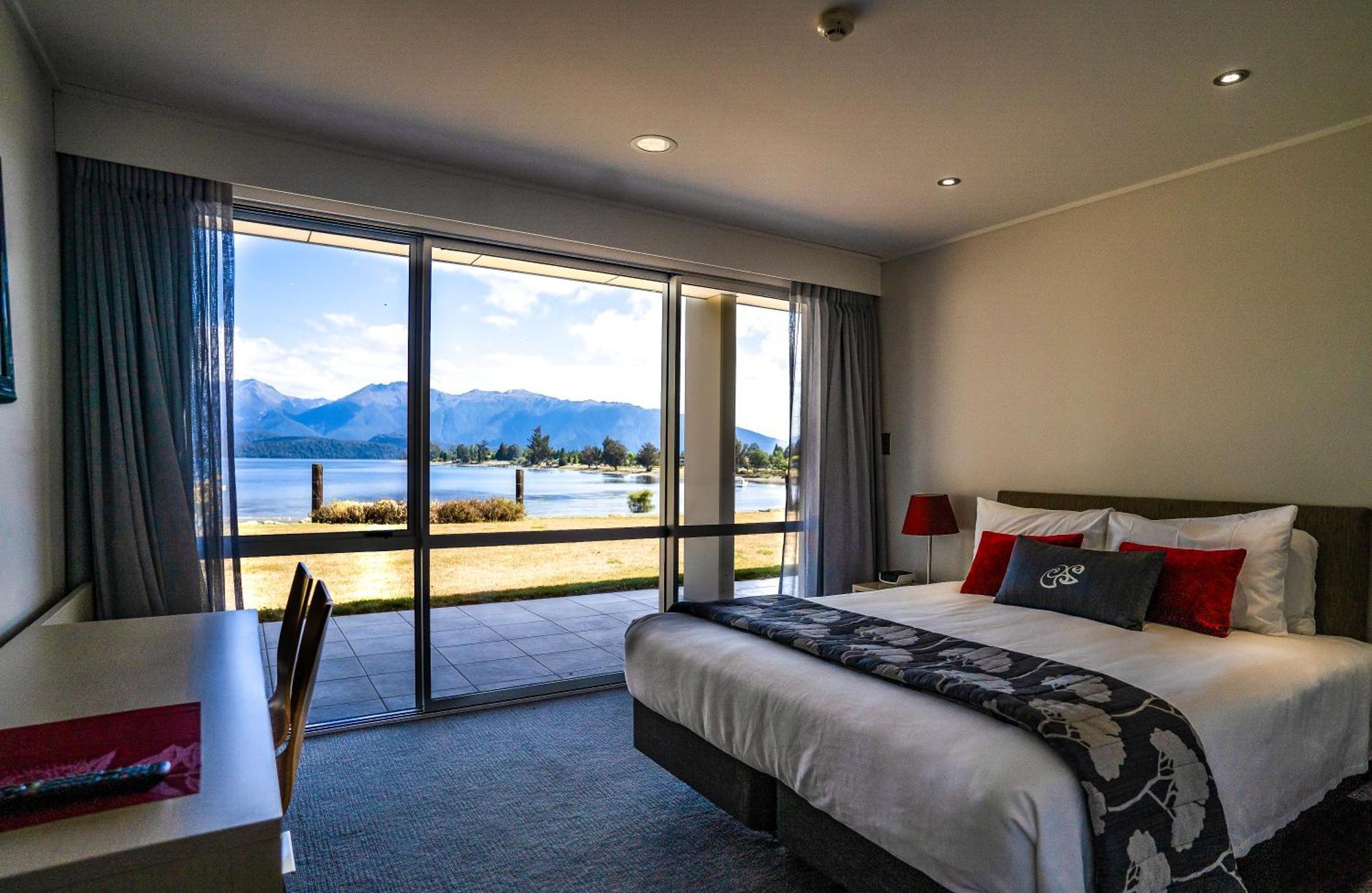 Marakura Deluxe Motel Te Anau Exterior foto