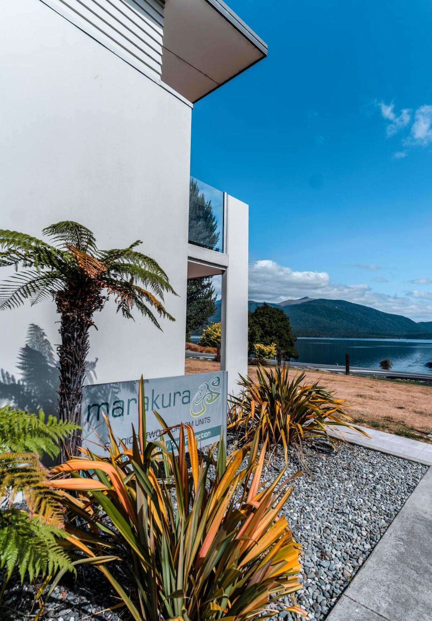Marakura Deluxe Motel Te Anau Exterior foto