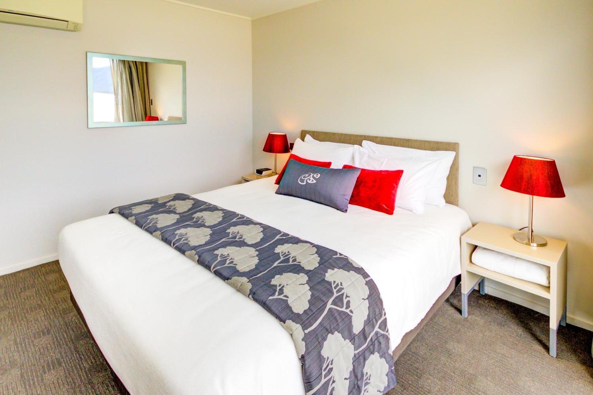 Marakura Deluxe Motel Te Anau Exterior foto
