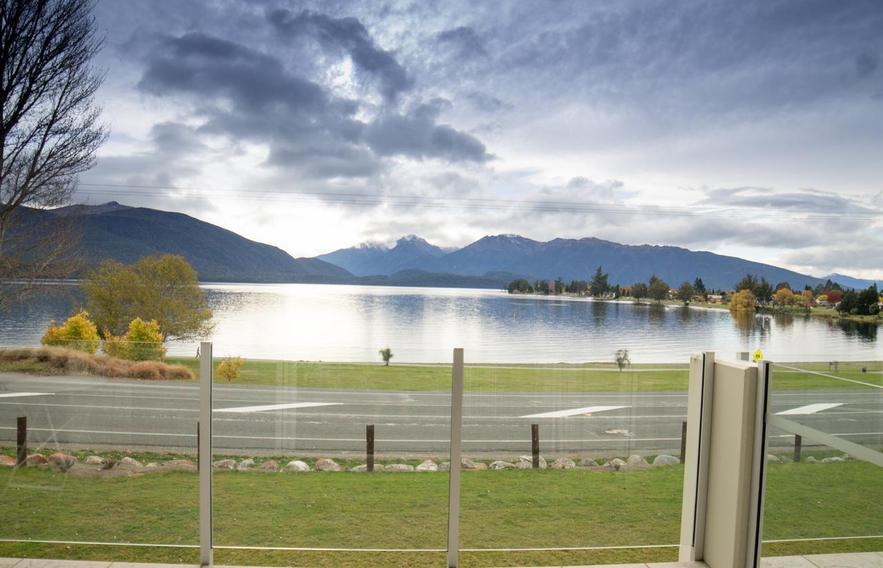 Marakura Deluxe Motel Te Anau Exterior foto